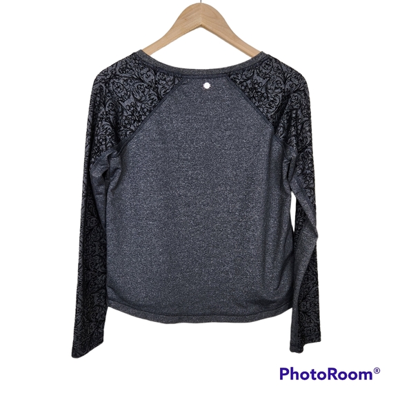 Calia Carrie Underwood Velvet Detail Long Sleeve Top Shirt Sz S Limited Edition - Picture 5 of 5
